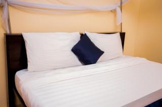 Sandton hotel kasese - 8
