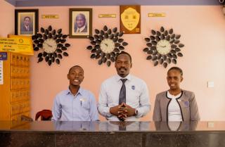 Sandton hotel kasese - 6