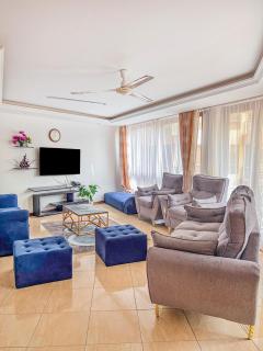 Nyali 3 Bedroom with AC, Pool, Lift and Beach Access - 0