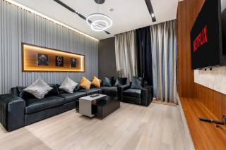 Yas Island Luxury Apartment by City homes - 7