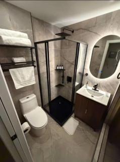 Bay Ridge ApartHotel - 2