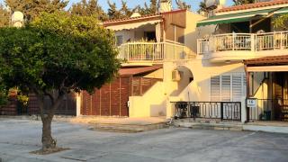 Arithea Hidden Seaside Heritage 2BR Suite - 9