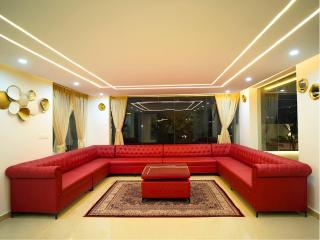 SkyView Luxury Penthouse - 0