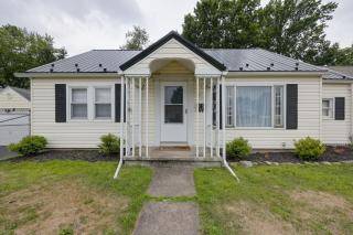 Walk to Parks & Dining: Williamsport Family Home - 0