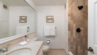 Inviting Oceanview 2BD/2BA Condo with Relaxing Coastal Vibes - 0