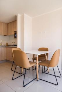Stylish 1BR1BA Santiago Oasis in Central Location - 2