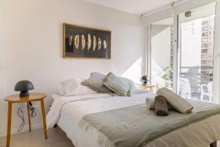Cozy Santiago Retreat Studio with Balcony & Wi-Fi - 5
