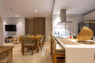 New! 3BR Ocean View apt at Calablanca B6 - 3