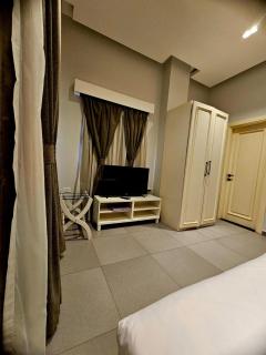 Room now - 0