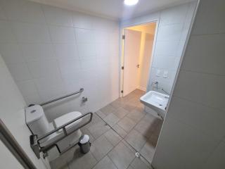 Central 1BR1BA in Santiago Balcony & Nearby Metro - 1