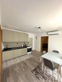 Dielli's house - 5