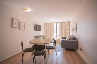 Stylish 1BR in Las Condes Pool and Free Parking - 0