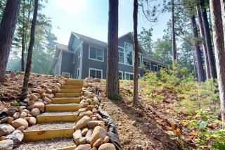 Lakefront Luxury Dock Game Room & Screened Porch - 0