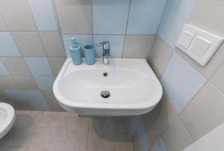 A wonderful apartment at the address Fontana 12 - 8