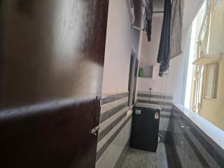 Stylish 2BHK Near Wipro, DLF ,ISB - 6