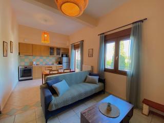 Phaedra Family Apartment - 7