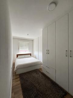Studio Sunny Hill Apartment - 1