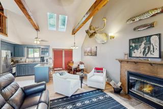 Moonridge Cottage - Suttons Bay - 0