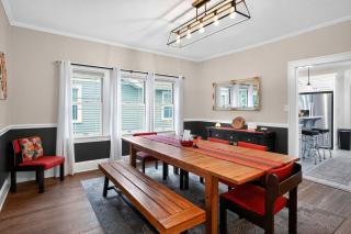 The Cherry St House|Dog Friendly |Sleeps 10 |Near MSU - 6