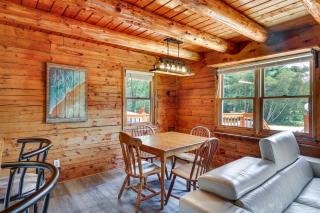 Classic New England Cabin on Belleau Lake - 5
