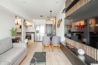 Contemporary Great View - 0
