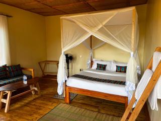 Nkuri Chimp Lodge - 0