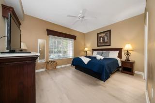 Lakeview Condo Private Jacuzzi & Resort Pool - 7