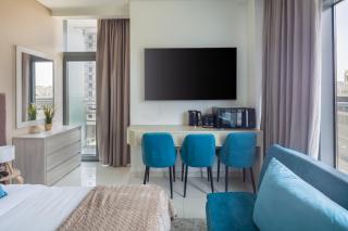 Beachside Bliss: Stylish New Studio at Seven Palm - 5