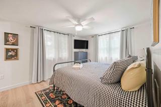 Private Pool-Fire Pit- Game Room - 20min to Beach - 1
