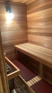Paradise on Payette Lake Private Dock Hot Tub - 1