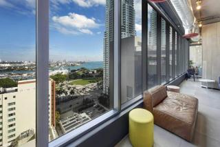 Downtown Miami Condo Great Views Free Parking 5 Min from Cruise - 4