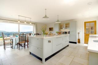 4 Bed in Banks Head oc-h43280 - 8