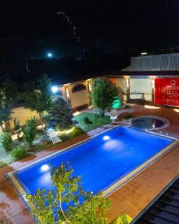 Glamour Villa Charvak - 4
