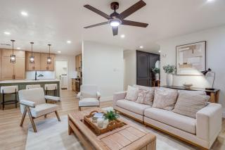 Near Splashtown & The Woodlands! Poolside Retreat - 8