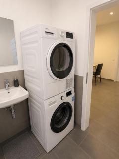 Corporate Housing - nahe Landshut, Flughafen München, A92 - 13 Zimmer - Bis 30 Personen - 1