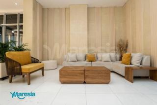 Panoramic Oceanview Loft Near Beach & Airport - 9