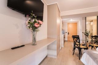 City Haven Studio Apartment for Two Guests in Nunoa - 2
