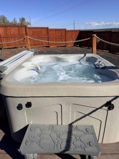 Zion Tiny Home, Private Hot Tub, Near Trails - 8