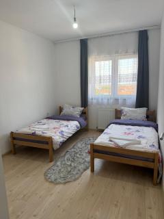 Unik Apartment - 0
