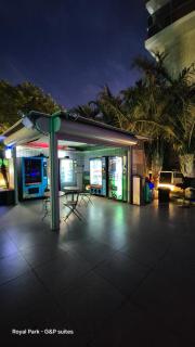 Royal Park 8&60 swimming Pool - by G&P suites - 9
