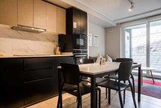 Modern 1BR Flat Prime Location Luxury Living - 9
