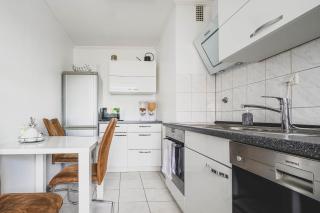 4-Room Apartment in Mittelfeld near Hannover Exhibition - 0