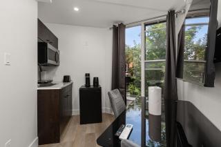 Bonjour Plateau Hotel - 4