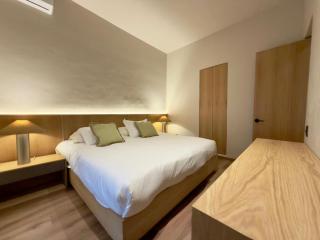 NEW designer studio in authentic Roma Norte - 9