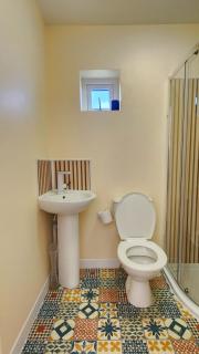 Copper Coast Guest House with Sea Views - 8