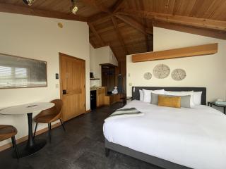 The Inn at Manzanita - 9