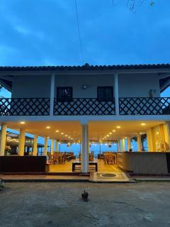 hostal EMBAMAR - 5