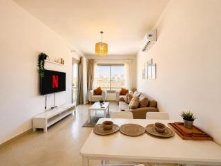1BDR chalet on direct swimming pool Einbay - 3