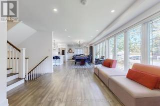 Martin Grove House & Suite - Luxe 6-Bedroom Home, Sleeps 12 - Private Elevator, 2 Kitchens, Free Parking - 0