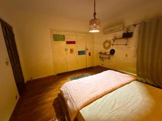 Teepee Room In a Shared Apartment - 9